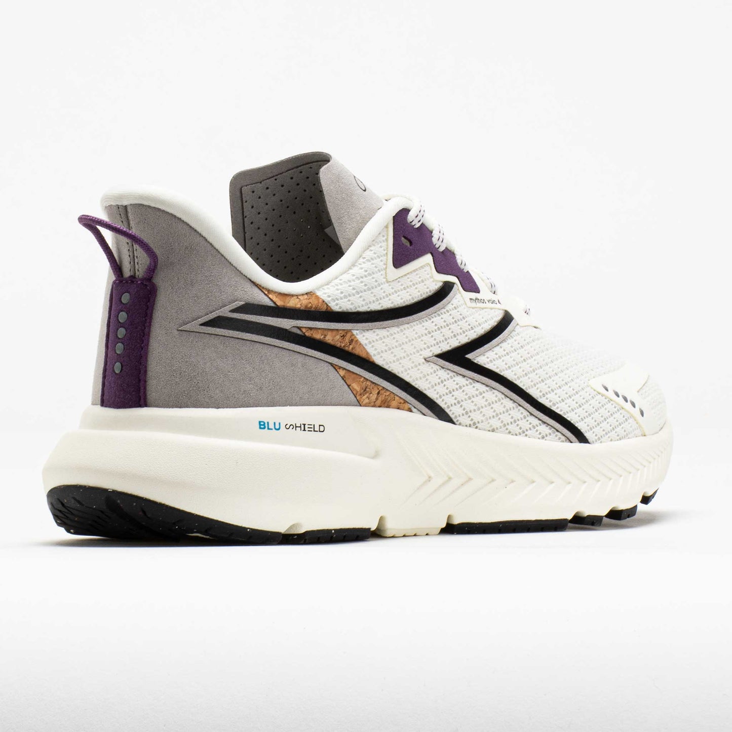 Diadora Mythos Blushield Volo 4 Women's Whisper White/Sunset Purple