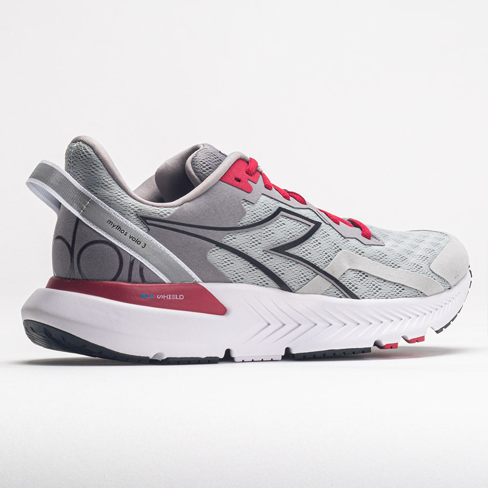 Diadora Mythos Blushield Volo 3 Men's Silver DD/Black/Alloy